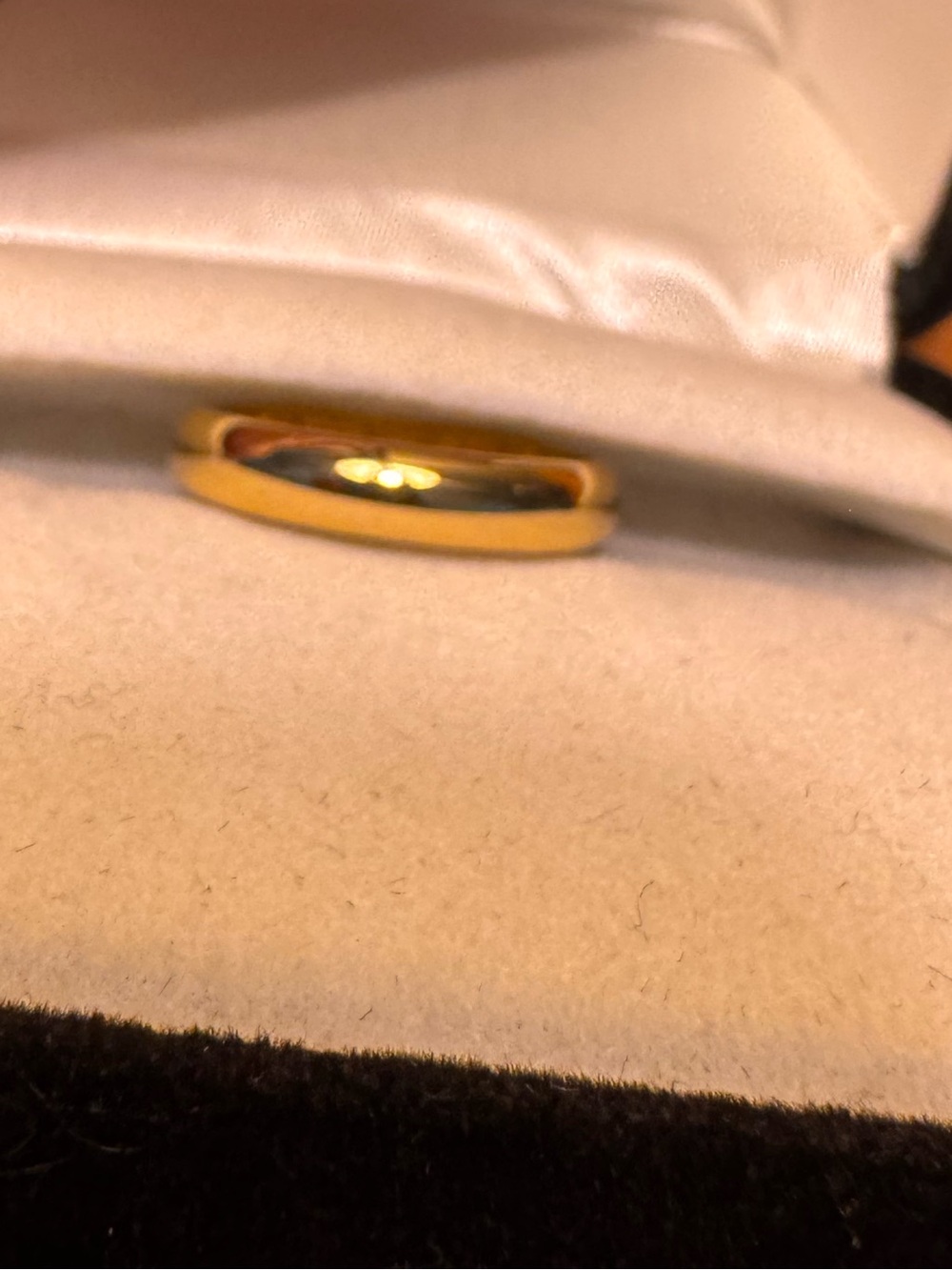J.Crew Gold Stackable Crystal and Band Ring Set- Size 5- Women Jewelry - Picture 4 of 6